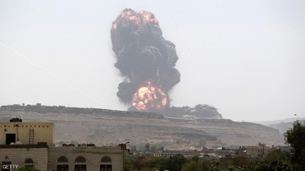 من آثار قصف طيران التحالف العربي قرب صنعاء
