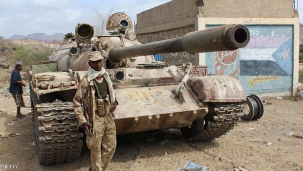 أفراد من القوات المشتركة في تعز