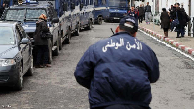 الأمن الجزائري كثف وجوده في محيط ولاية عنابة بعد اقتحامها