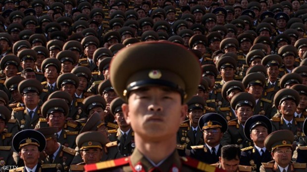 جنود من كوريا الشمالية خلال عرض عسكري