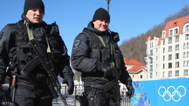 عنصران من الشرطة الروسية