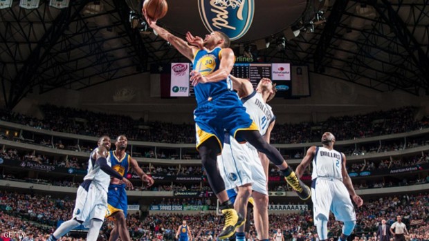 غولدن ستيت وريوزر واصل انتصاراته