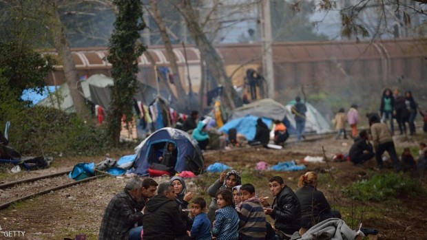 لاجئون على الحدود اليونانية المقدونية