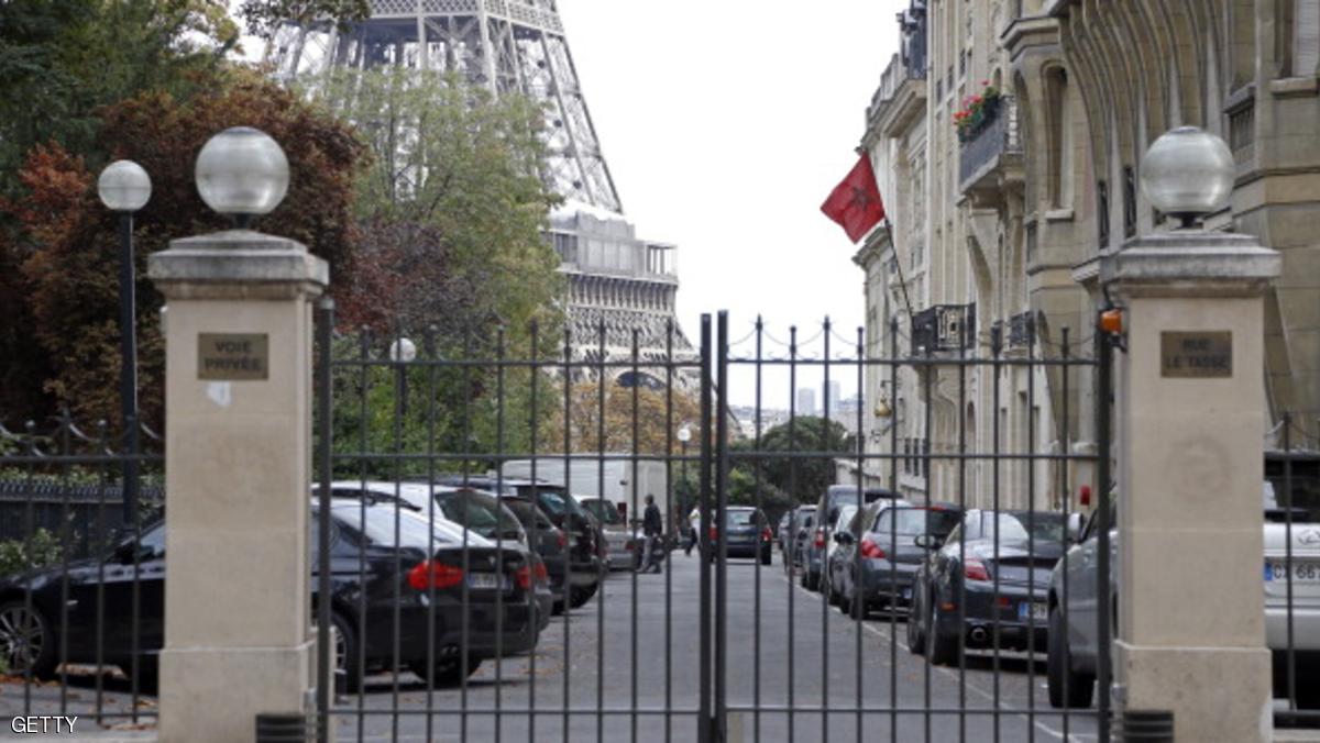 مدخل السفارة المغربية في باريس