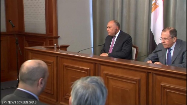 وزير الخارجية الروسي سيرغي لافروف مع نظيره المصري سامح شكري في موسكو