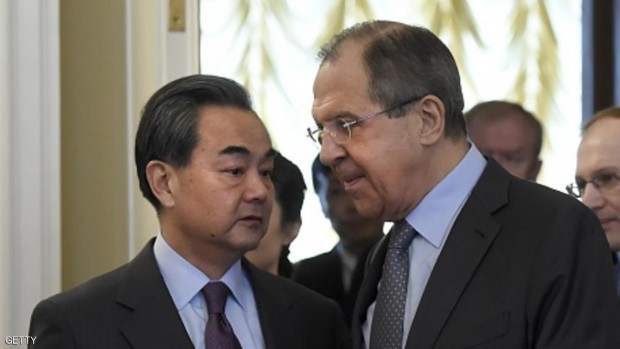 وزير الخارجية الروسي مع نظيره الصيني