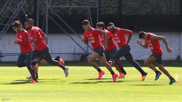 جانب من تدريبات المنتخب التشيلي