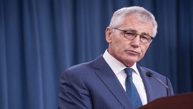 تشاك هيغل، وزير الدفاع الأمريكي السابق