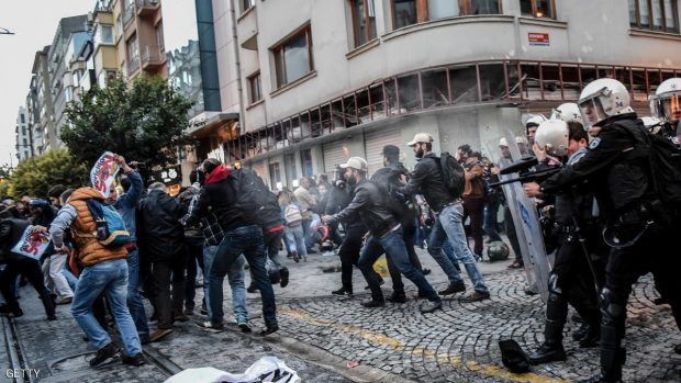 الاشتباكات وقعت بين الشرطة التركية والمتظاهرين