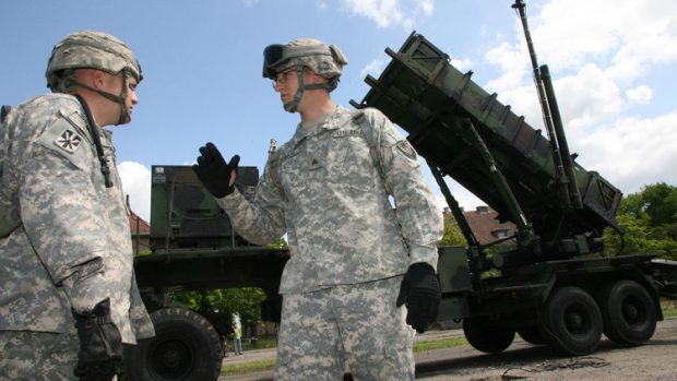 تدشين قاعدة تابعة للدرع الصاروخية الأمريكية في رومانيا