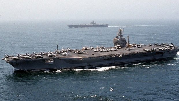 حاملة الطائرات الأمريكية "دوايت أيزنهاور"