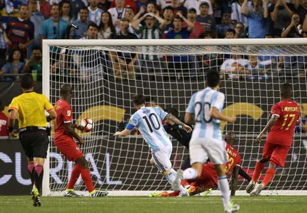 lionel-messi-argentina-panama-copa-america-10062016_th906hhhzxkj1sr45hmddn76l