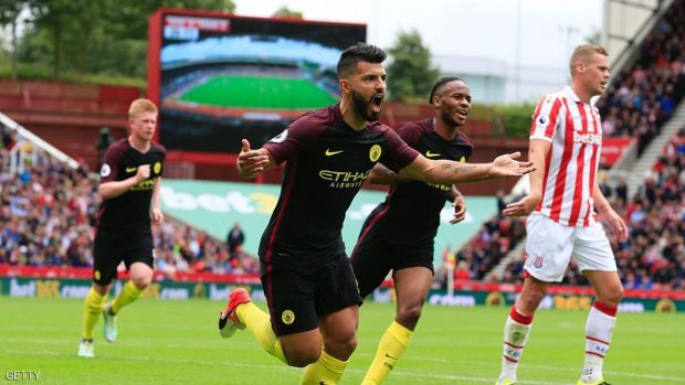 أغويرو سجل هدفين في الشوط الأول