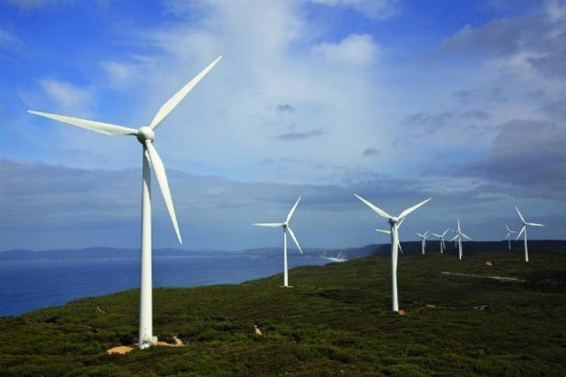 95513489784635413198