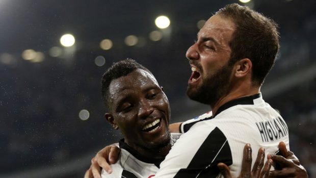 gonzalo-higuain-kwadwo-asamoah-juventus_kugg7cywm68160pfykowgg1i