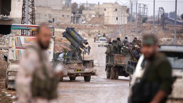 قوات موالية للحكومة السورية في حلب