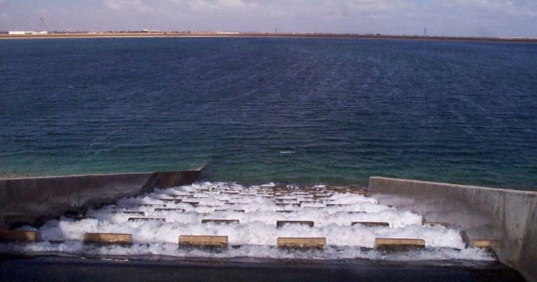 النهر الصناعي