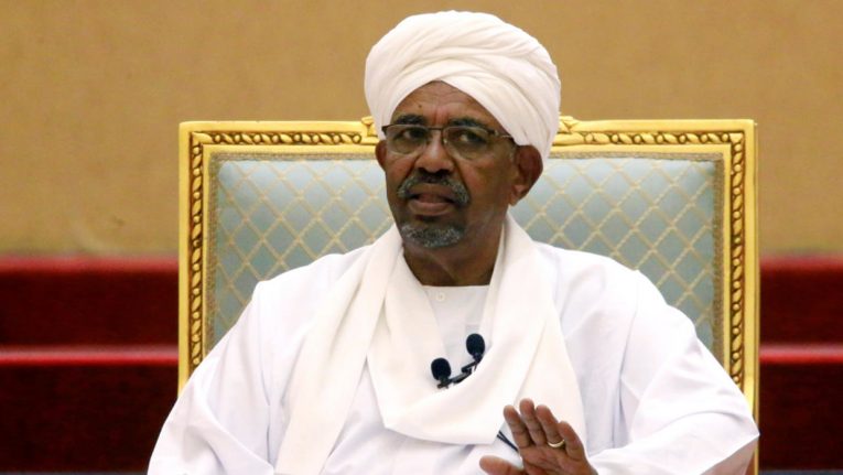 السودان.. أموال وأصول قادة نظام البشير في الخارج بنحو 64 مليار دولار