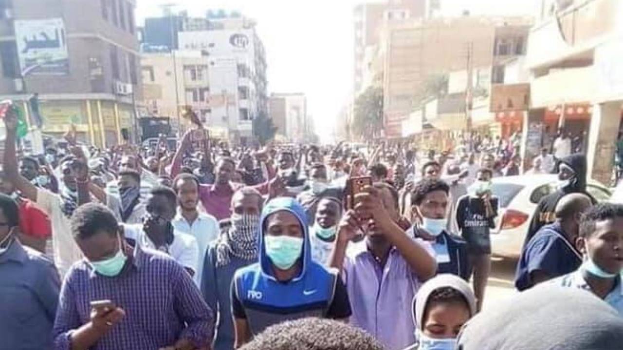 السودان يشدّد الإجراءات الأمنية تحسباً لمظاهرات 30 يونيو