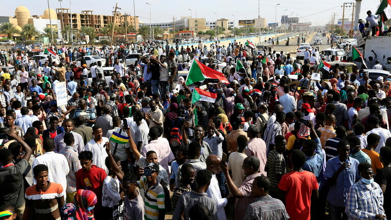 مكائد دول الاستبداد.. السودان مثلاً