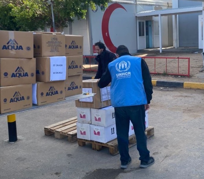 مُفوضية اللاجئين تُقدم مساعدات لمستشفى طرابلس الجامعي