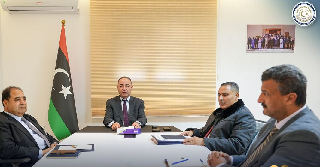الخارجية تبحث تعزيز الحضور الليبي على الصعيد الإقليمي والدولي 