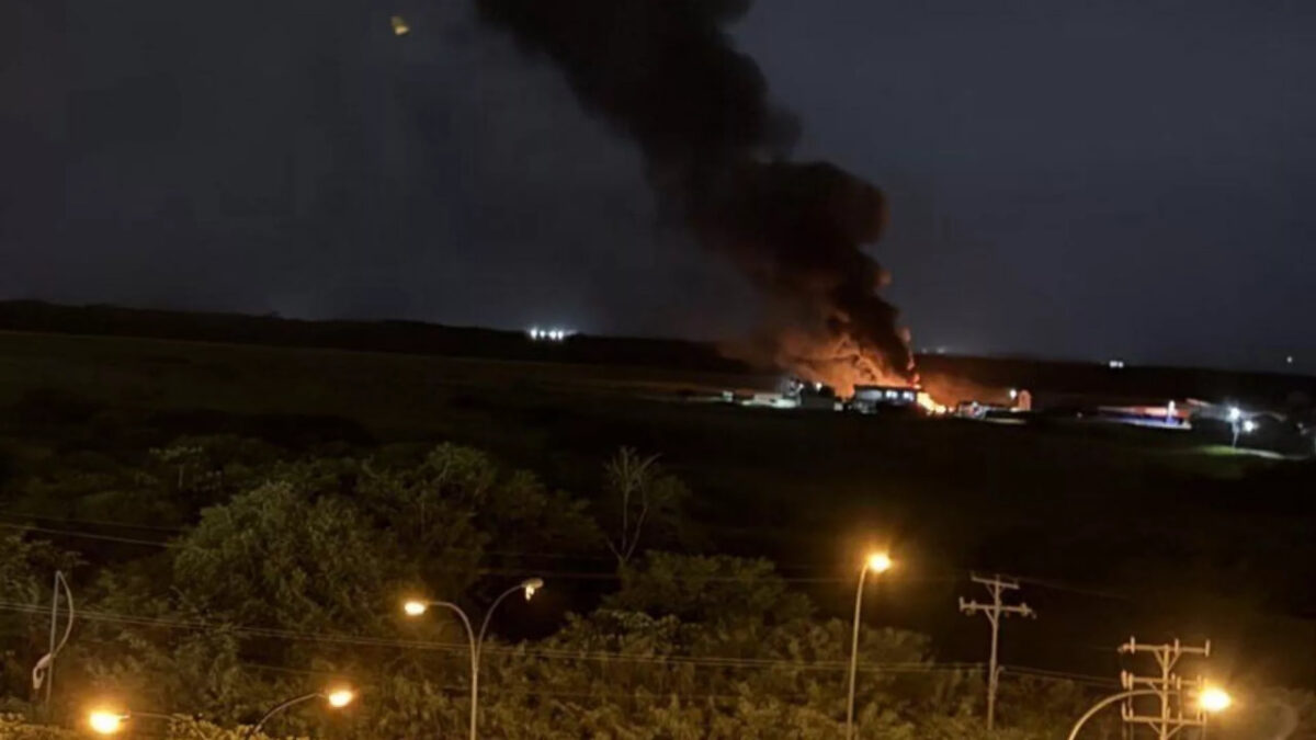 ترامب يعلن أسر الرئيس الفنزويلي «نيكولاس مادورو» وزوجته