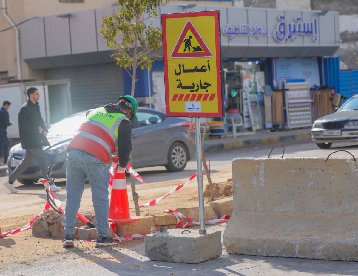 تنويه عاجل للسائقين.. إغلاق الطريق بين زناتة والفرناج 
