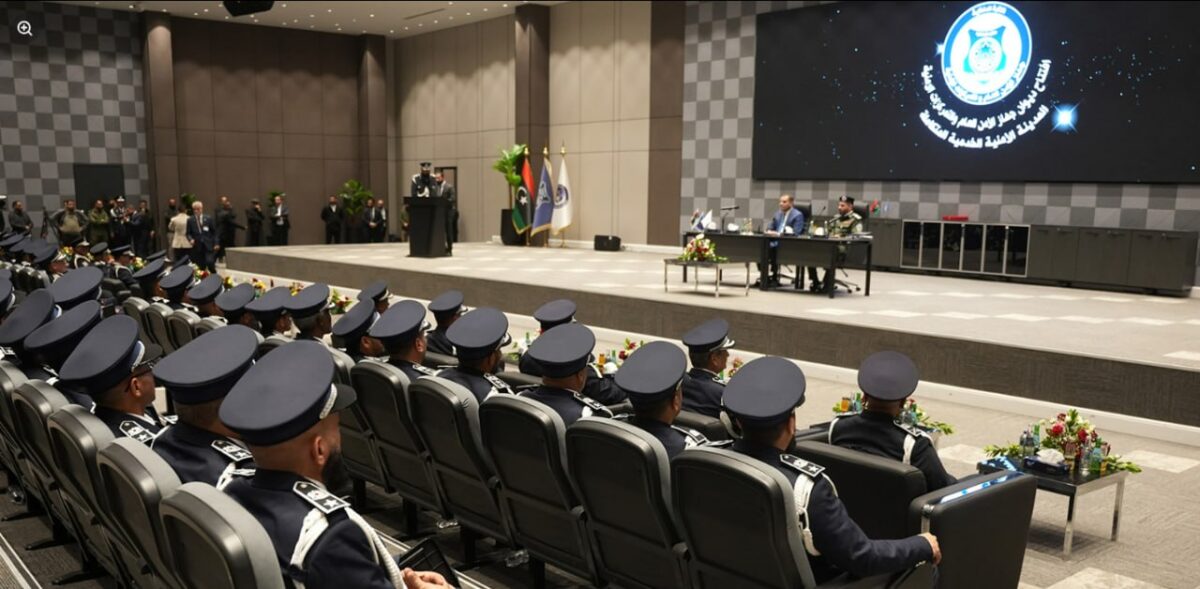 الدبيبة يمنح ترقيات استثنائية لمنتسبي «الأمن العام» 