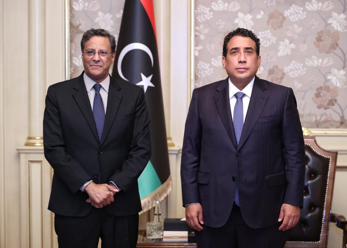 ليبيا – المنفي يستقبل “سفير موريتانيا” في نهاية مهامه ليبيا – المنفي يستقبل “سفير موريتانيا” في نهاية مهامه