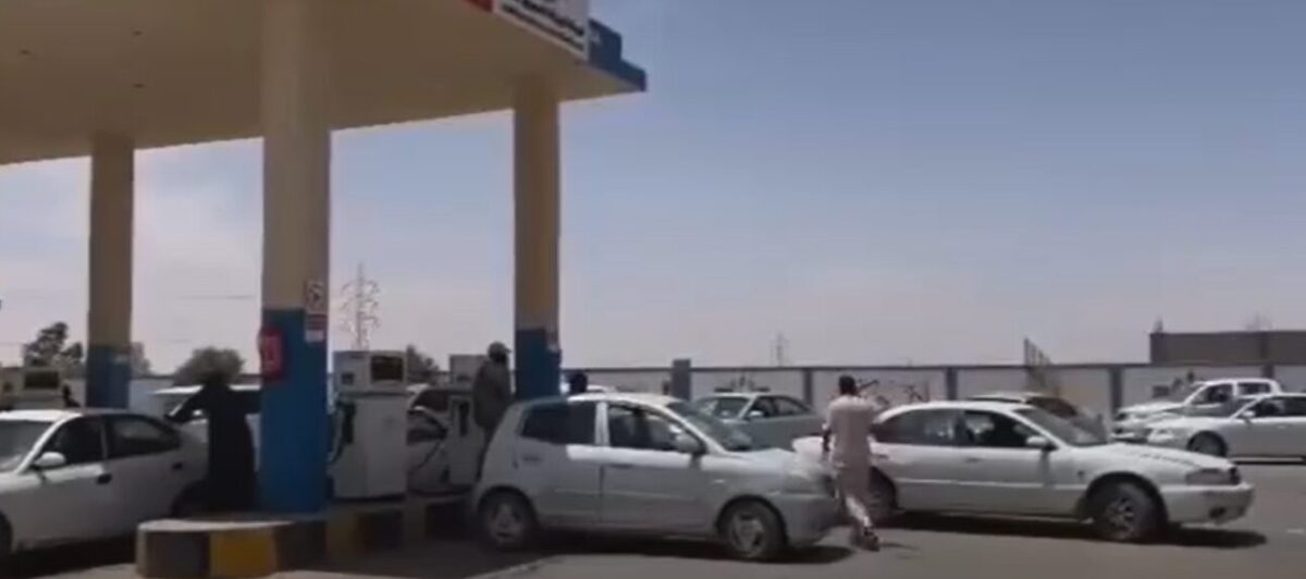 محطات الجنوب تستعيد توازنها.. توفر «البنزين والديزل» يعود تد