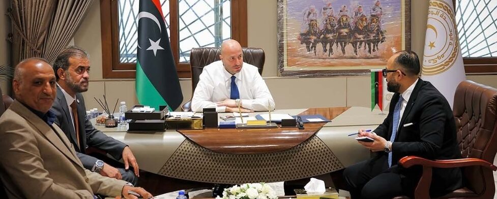 الحكومة تراجع ملفات «الطرق والمرافق» داخل طرابلس